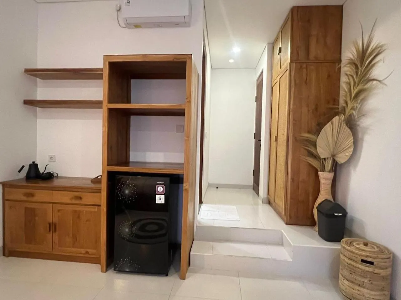 Braban Sari Bali Hotel Seminyak  0*, Seminyak (Bali) Indonesia